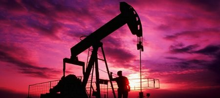 Нефть дорожает на данных Минэнерго США
