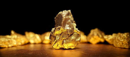 Цена золота выросла к уровню 1892 доллара за унцию