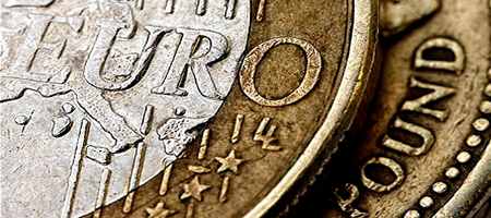 Кросс евро/фунт на грани падения