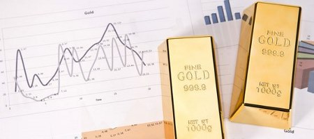 Золото консолидируется в торговом диапазоне