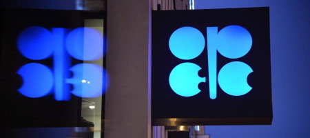 ОПЕК+ сохранит планы по увеличению добычи нефти