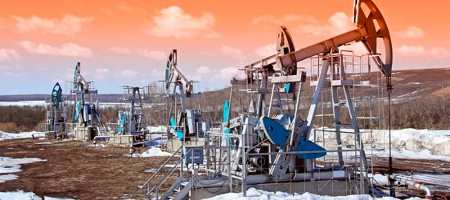 Нефть обновляет максимумы с начала апреля