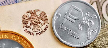 Мягкая политика ЦБ РФ снижает спрос на рубль