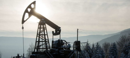 Нефть закрыла отрицательный мартовский геп