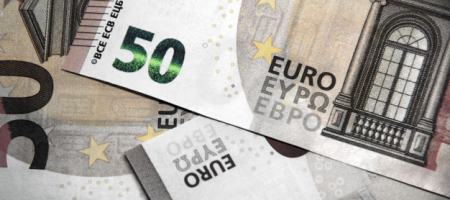Евро обновляет «дно»